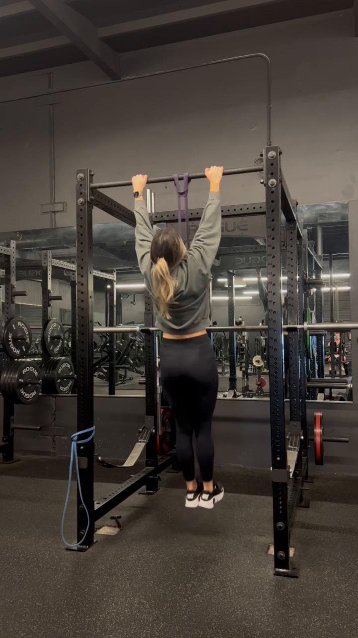 How to set Up assisted Pull-ups