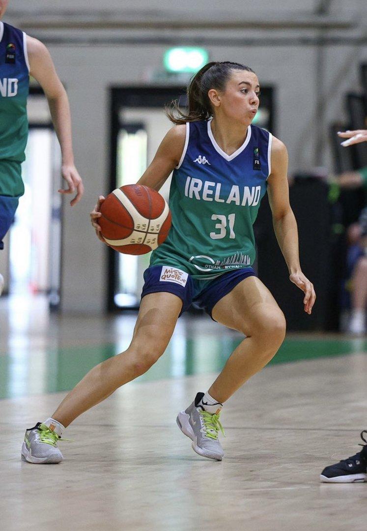 Photo from Enya Maguire (Houston Huskies Basketball)