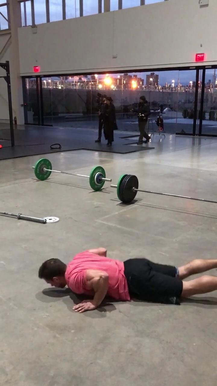 Dan Bailey's Training On The Road!