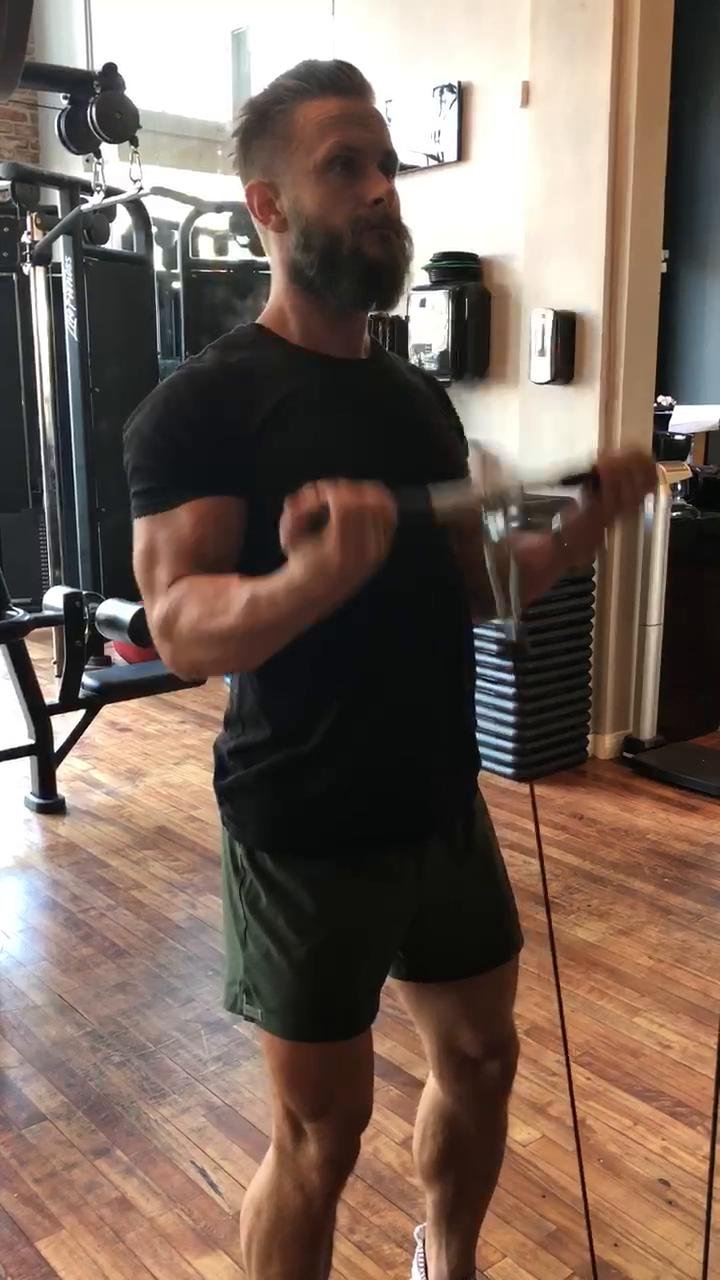 Cut - Arms + Outside Delts