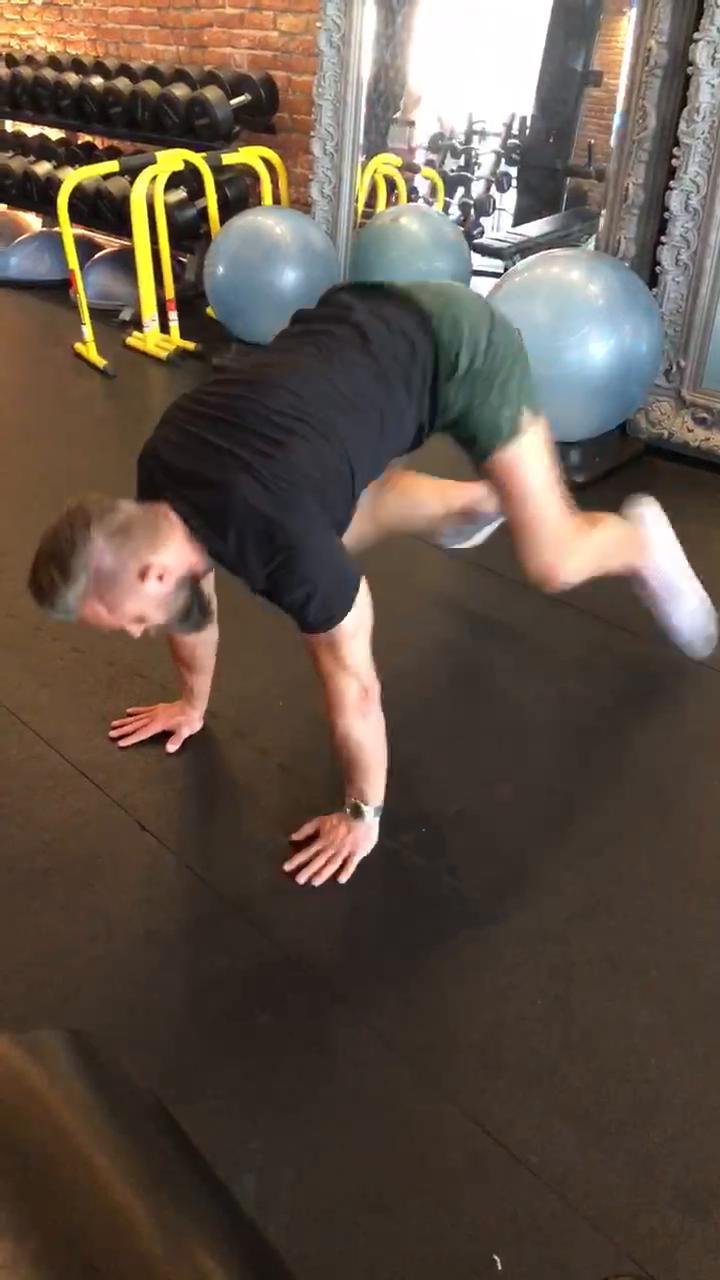 30-min HIIT + legs