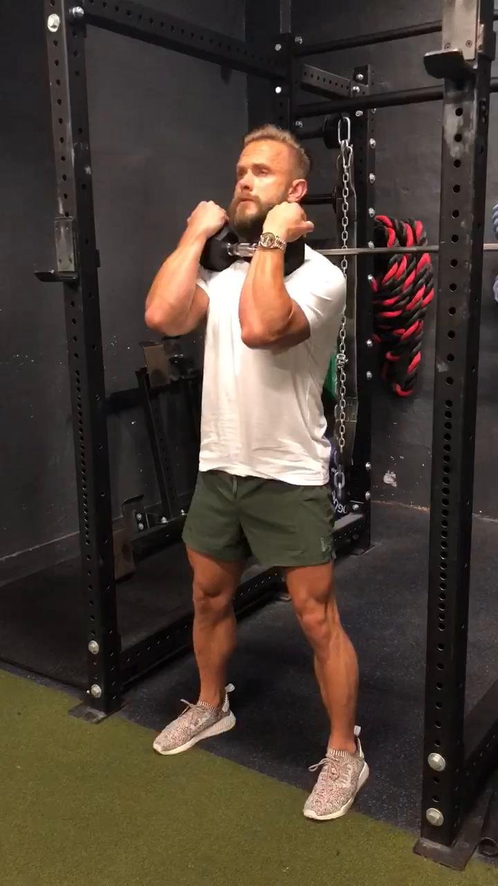 Cardio (HIIT) + Legs + Core