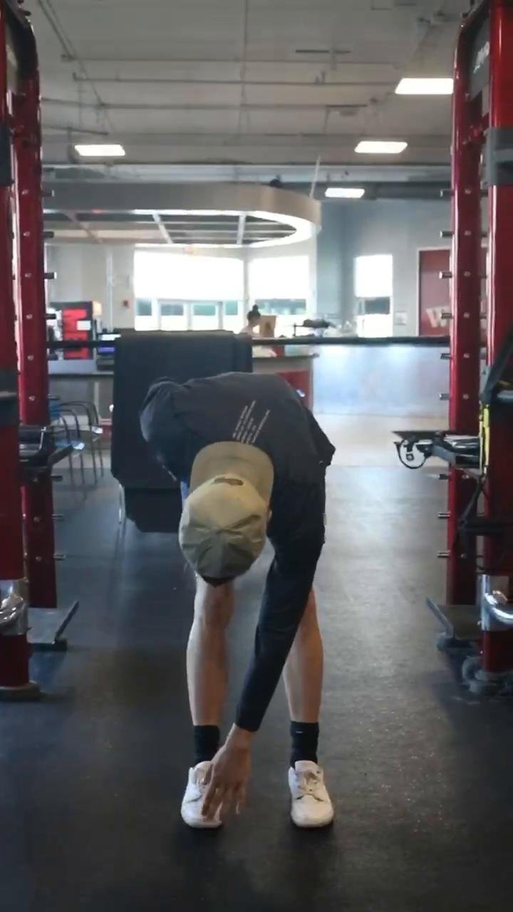 Week 1 Day 3:
Legs with a COMPOUND Focus