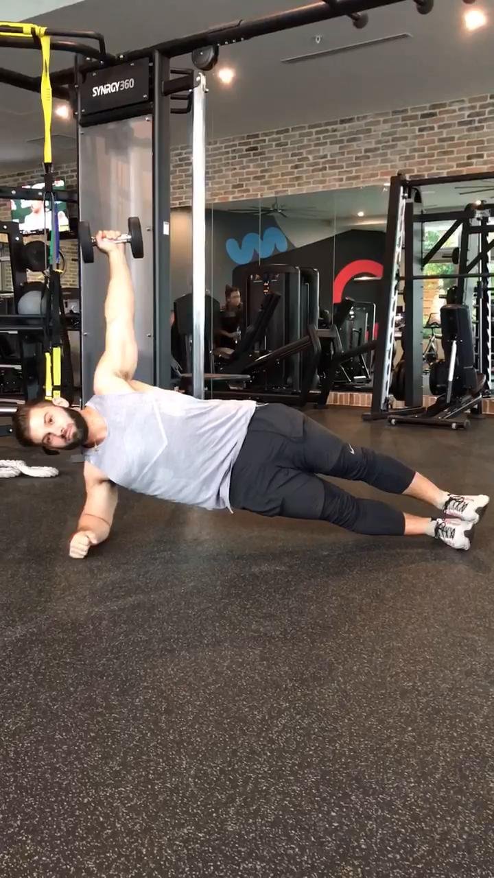 Hard-Core Abs!