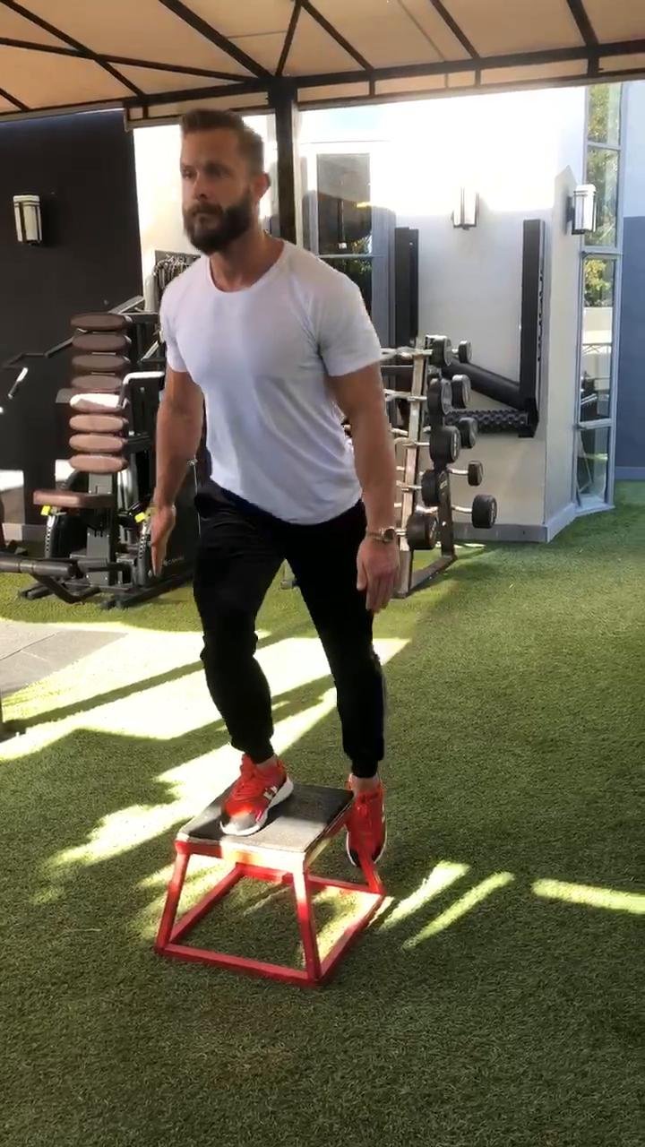 15-min Light legs + core