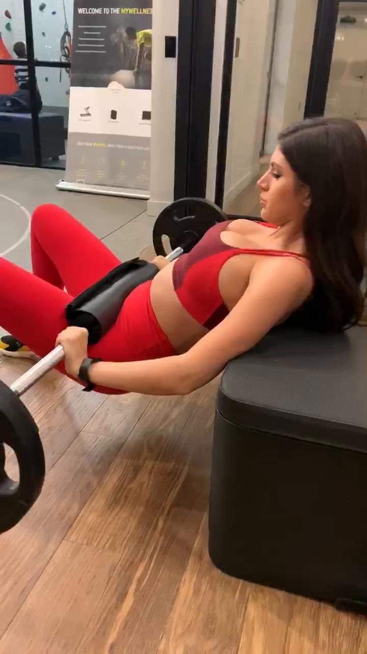 High Weight, Low Rep Glutes