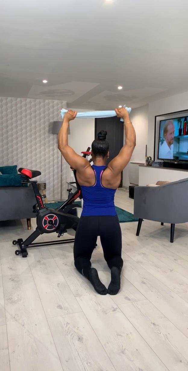 Week 1 Day 2
Shoulders / Back / Triceps