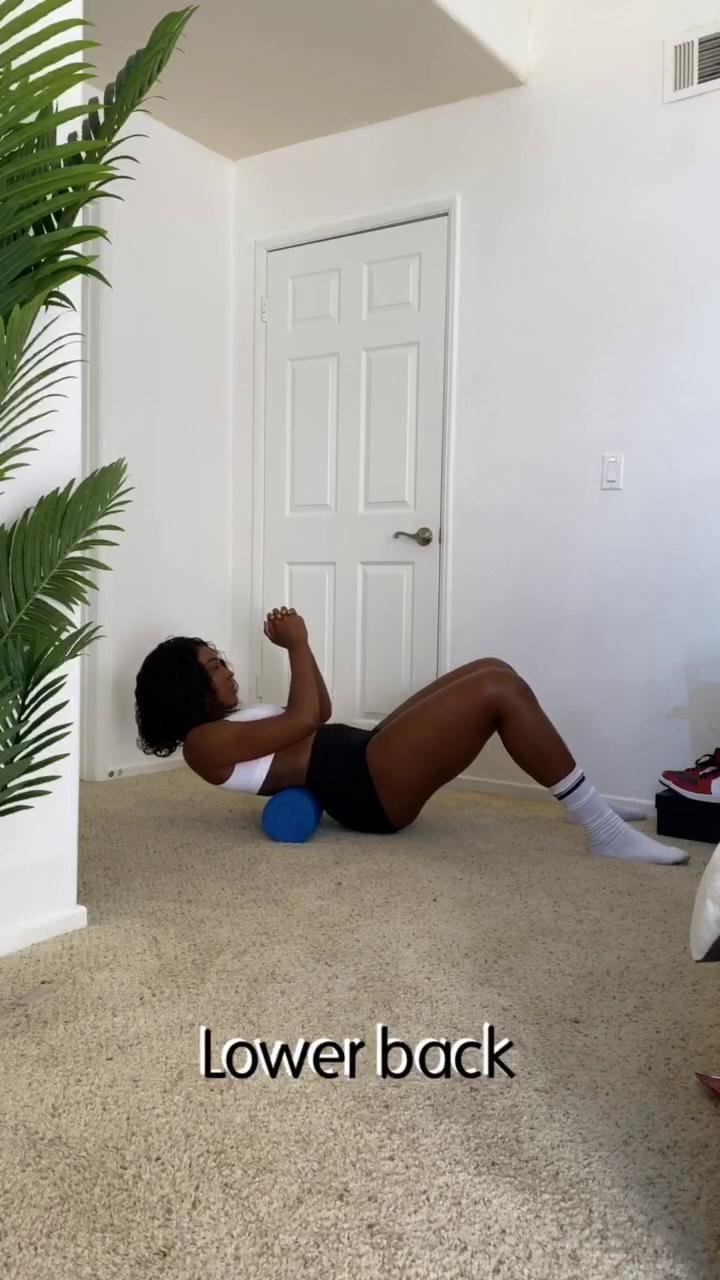PRE OR POST WORKOUT FOAM ROLL