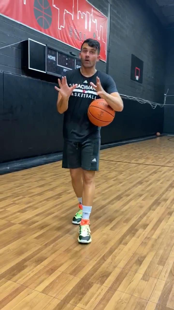 200 Makes Transition Shooting and Ripping off the catch.