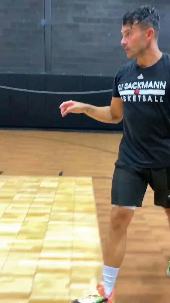 200 Make Back Pedal Catch and Shoot Workout