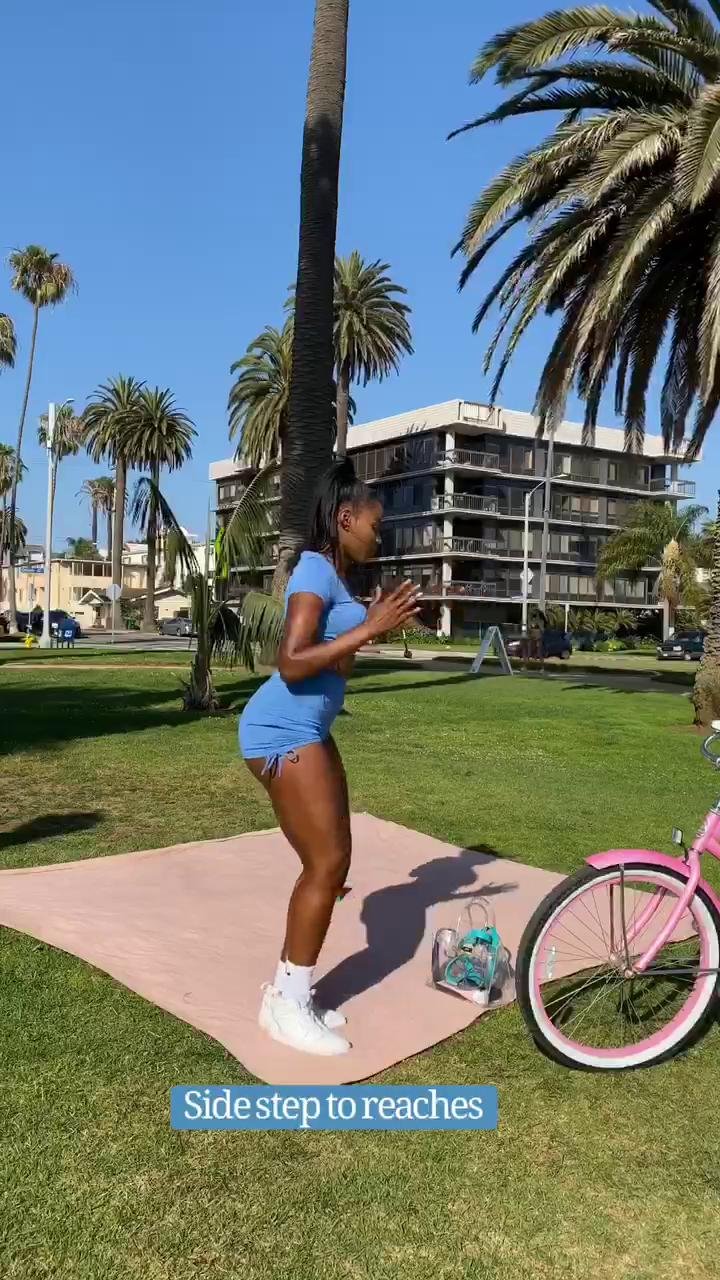 DYNAMIC WARM UP STRETCH 💪🏾💦(Jump rope optional).