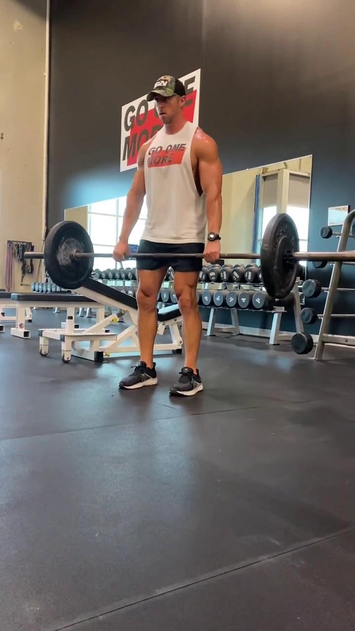 - Easy Run + Pull Workout