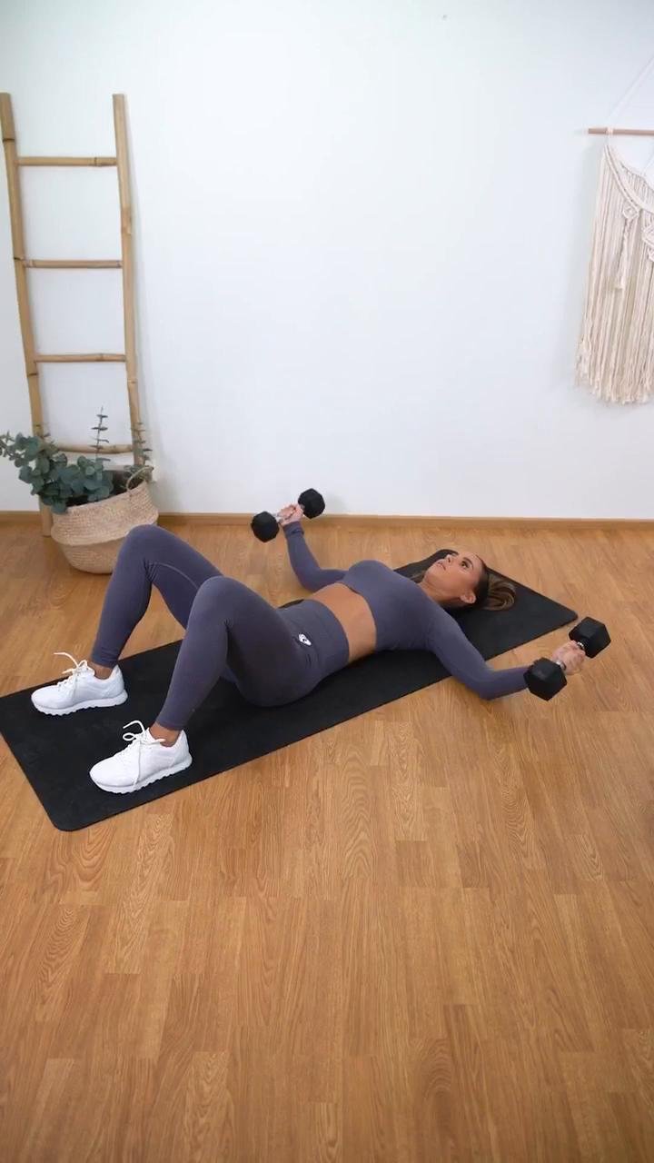 Six Pack Abs + Upper Body Sculpt