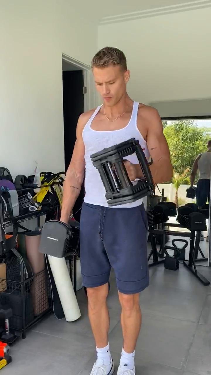 #NoszkaStrong Beach Ready