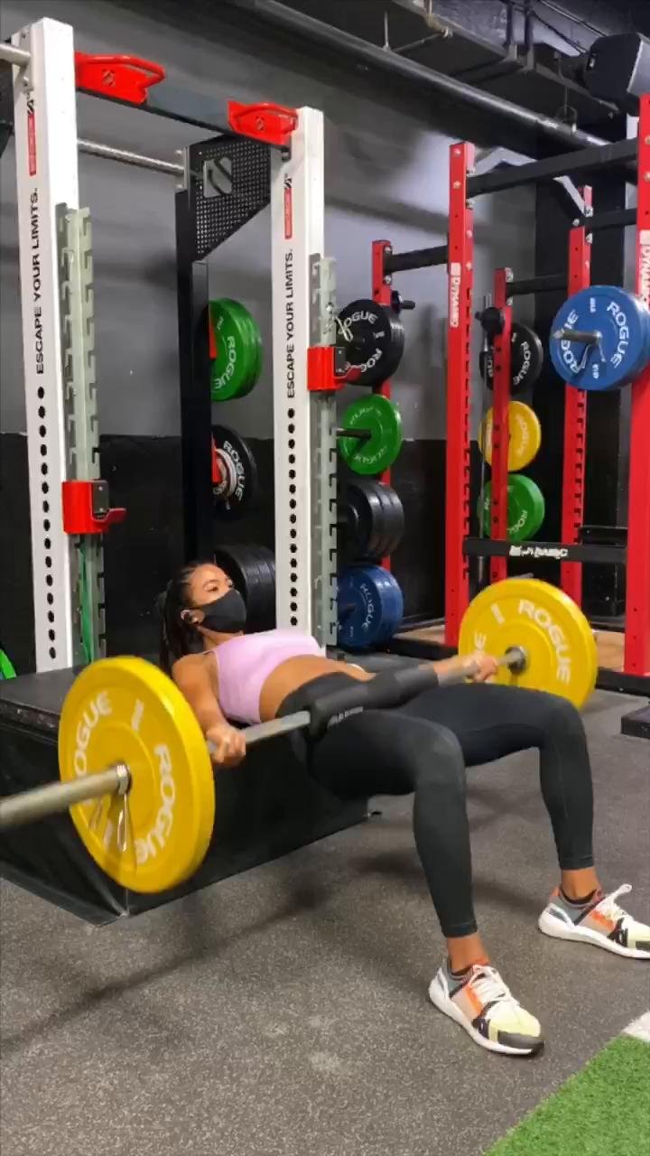 W1 / D1 : GLUTES