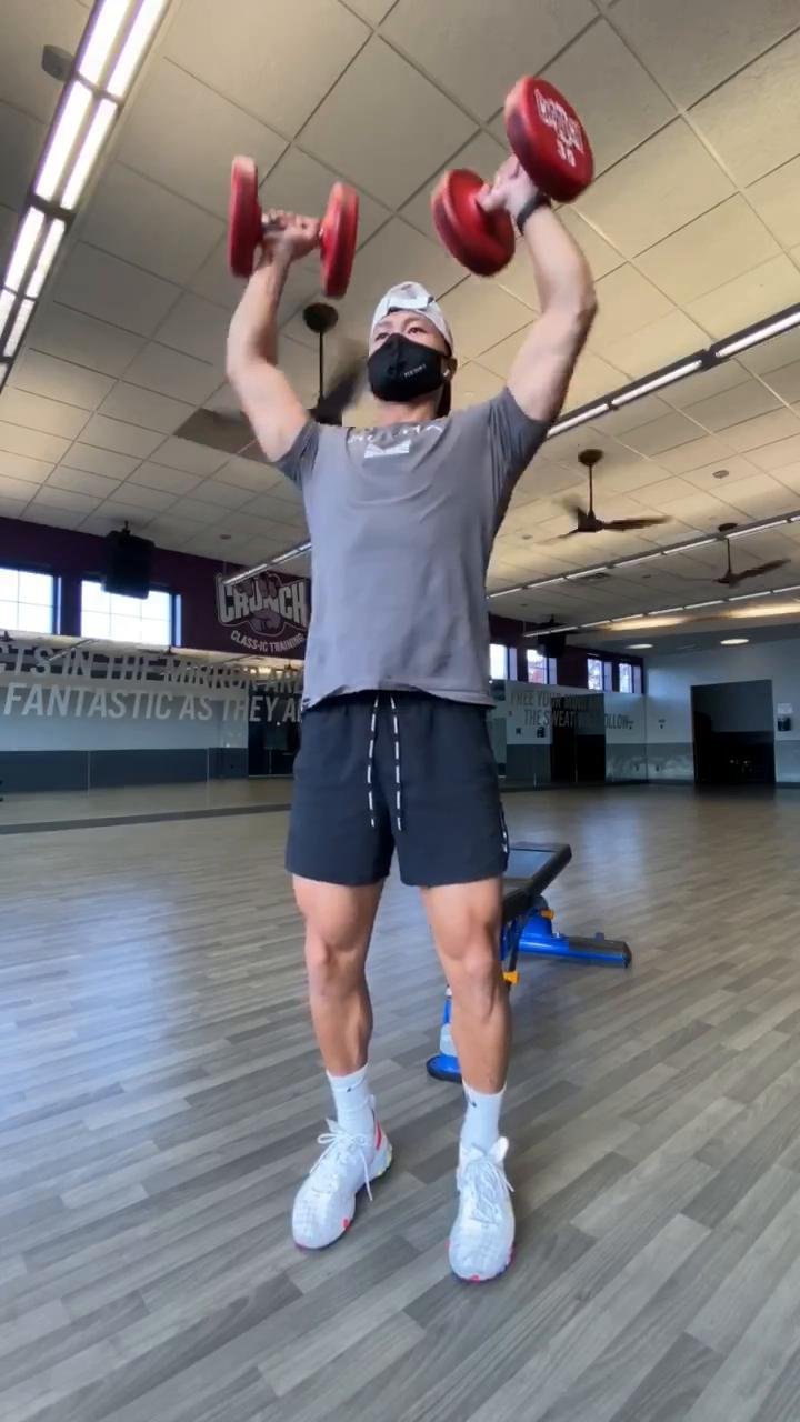 Day 3 & 17: Shoulder & Arms