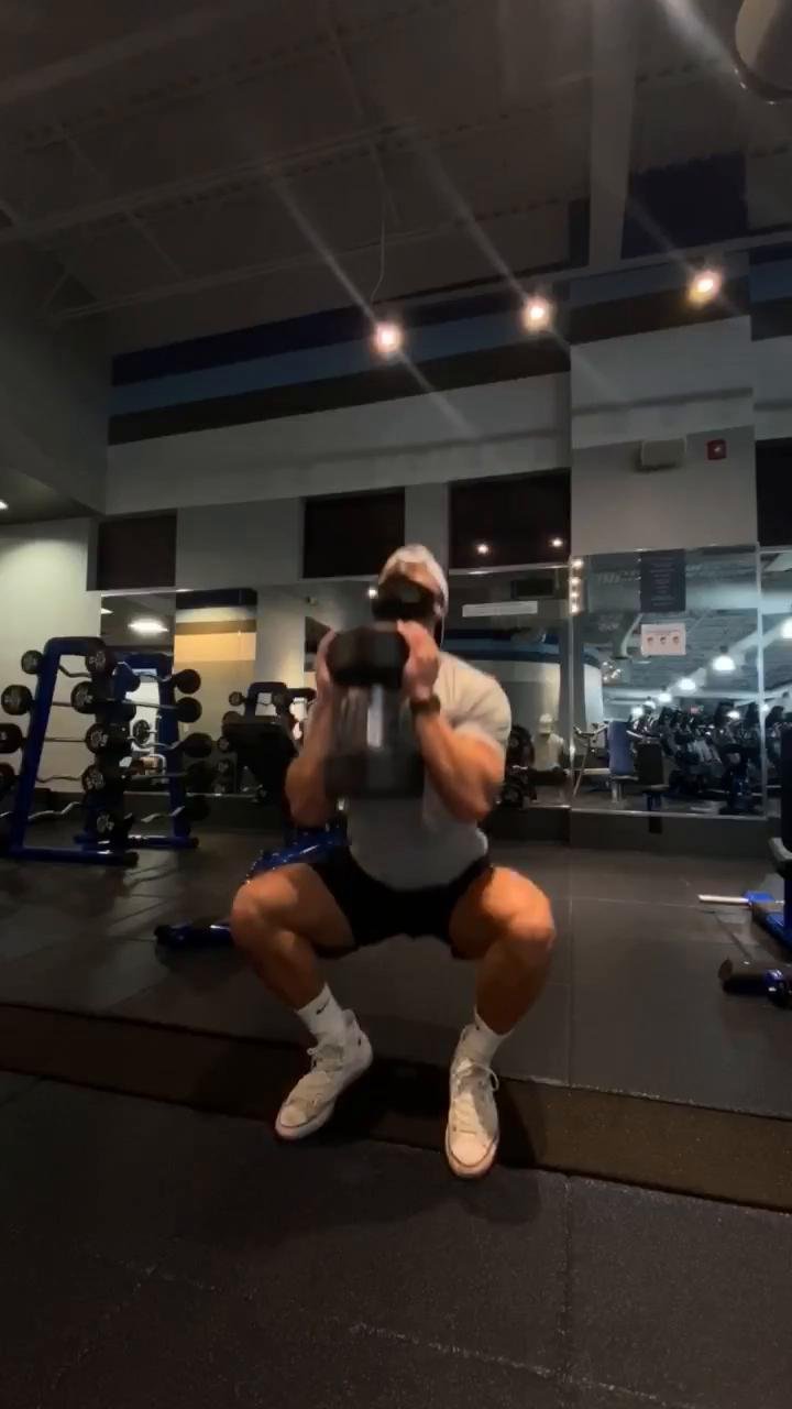 Wednesday: Legs & Abs