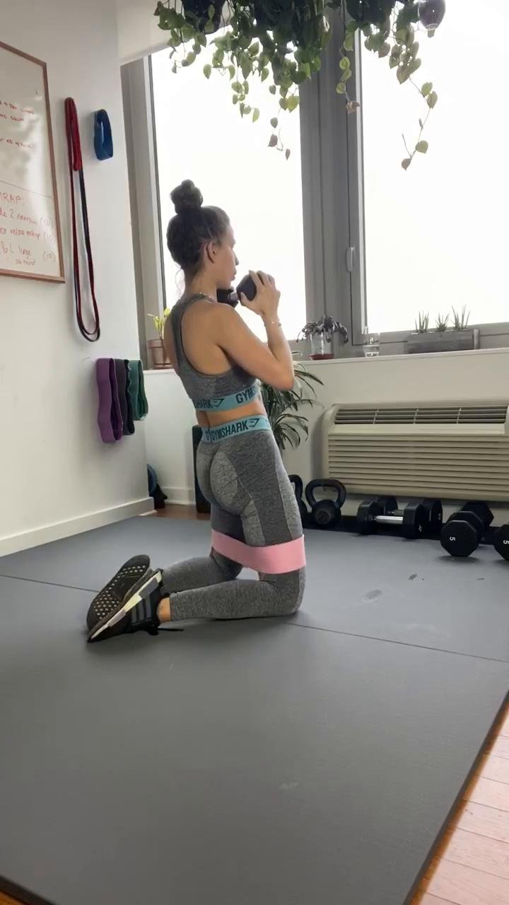 Lower body and abs circuit