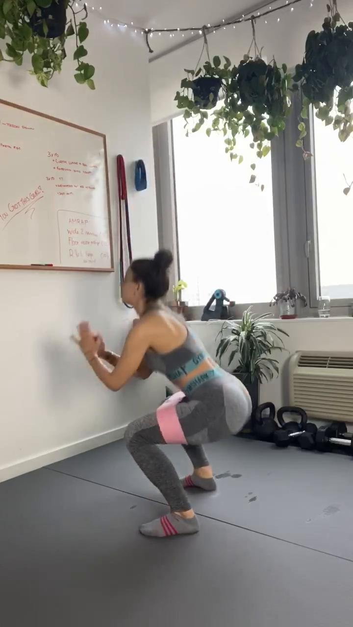 Lower body and abs circuit