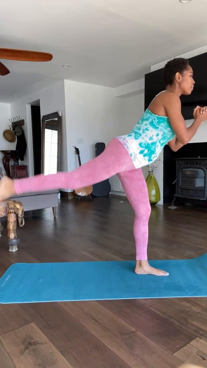 Glutes (Equipment Free)