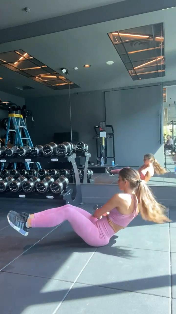 Weighted core workout