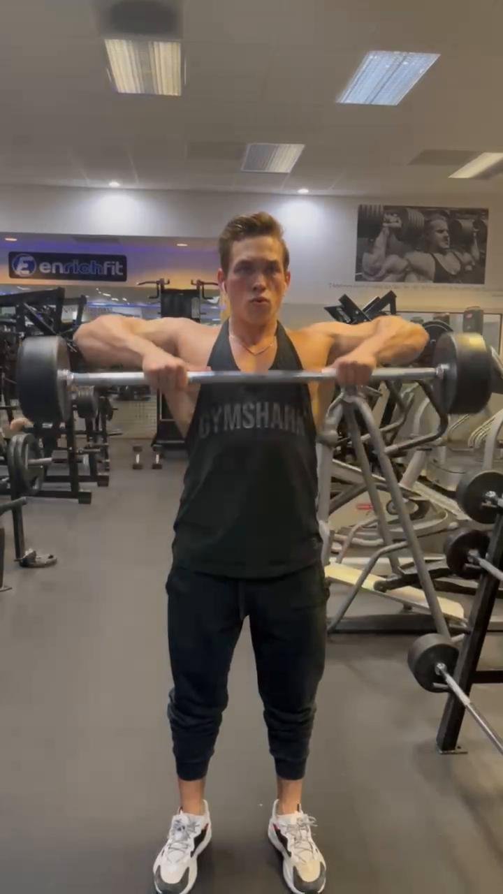  Shoulders & Traps