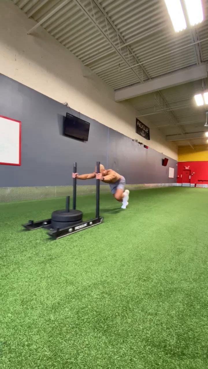 Thursday: Strength Shoulders & Volume Legs