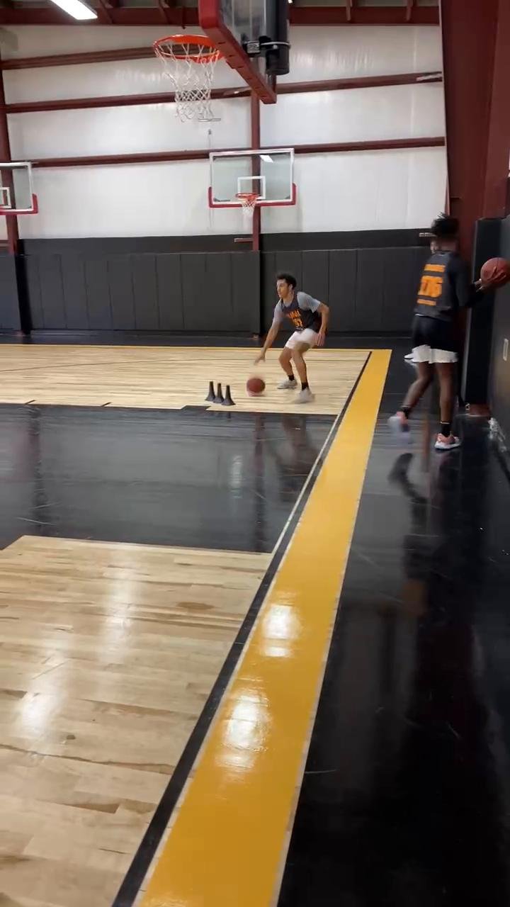 ATTACKING IN THE HALF COURT