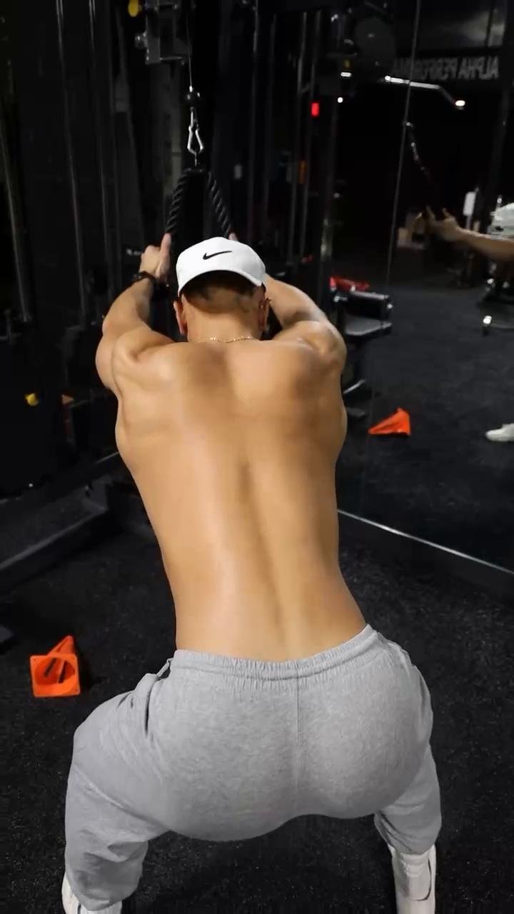 Day 2: Strength Back & Biceps