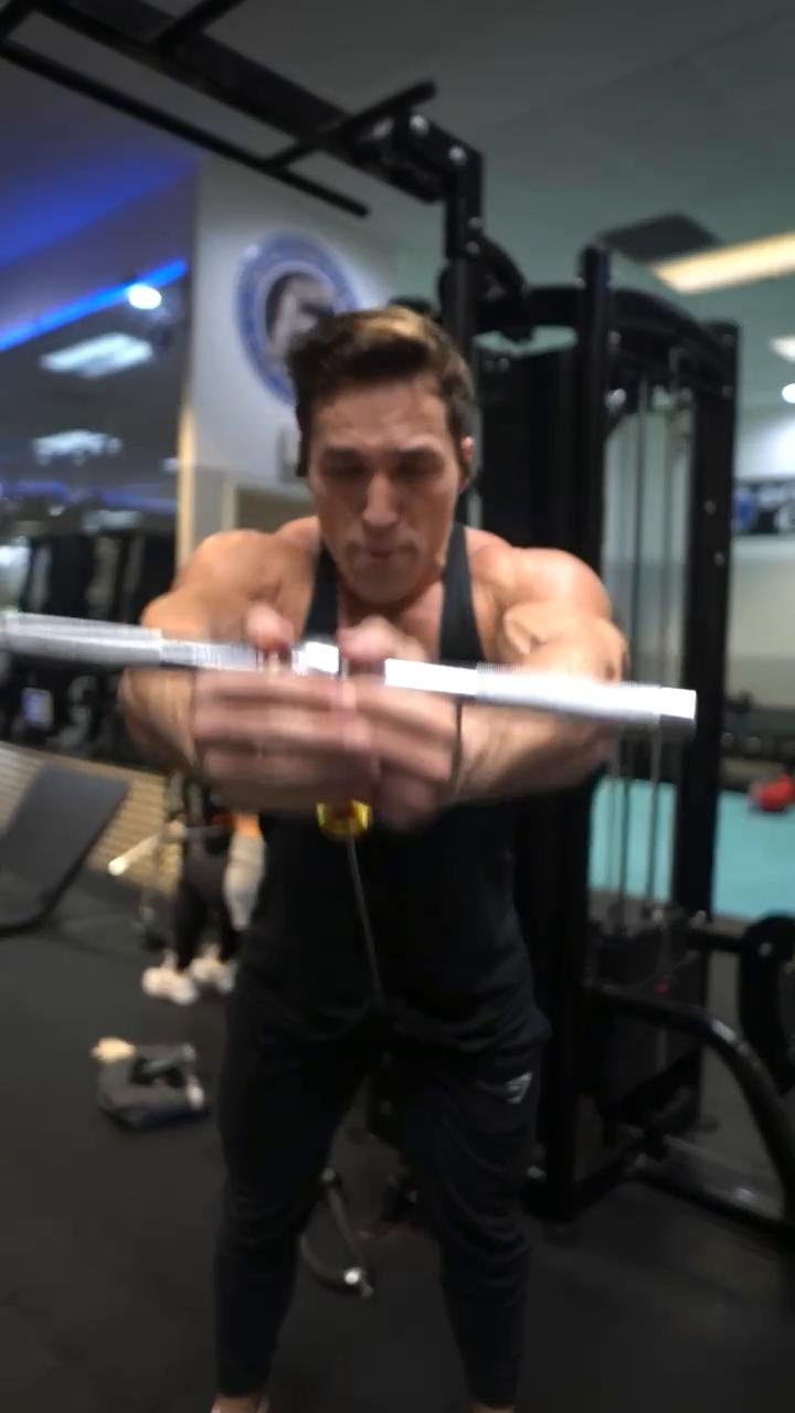 Shoulders and Traps