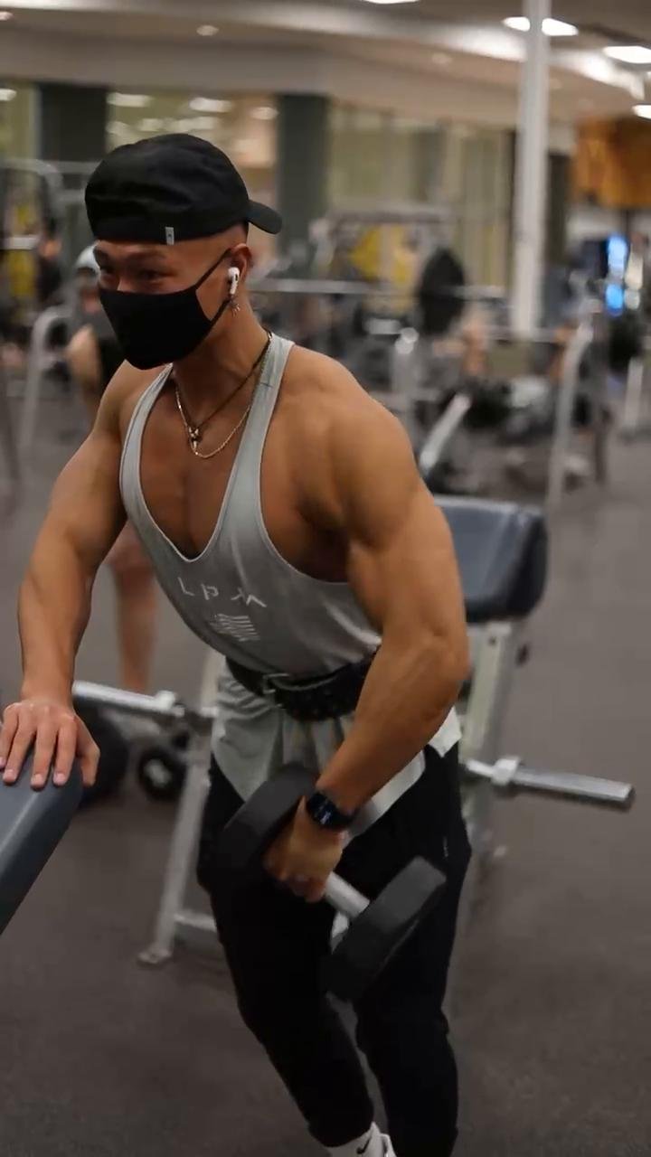 Day 3: Shreddy Shoulders Abs