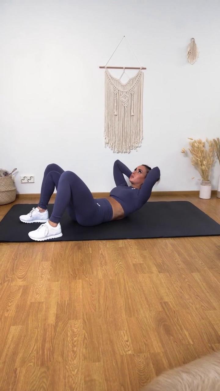 Six Pack Abs + Upper Body Sculpt