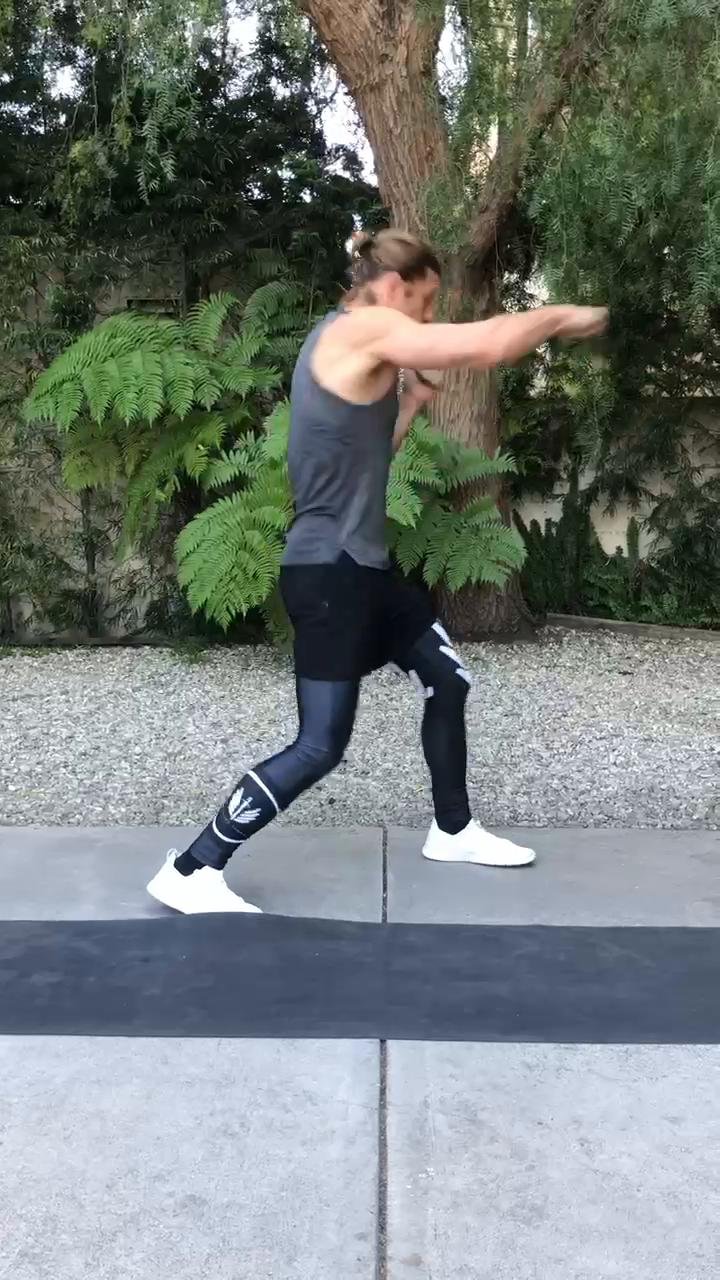  Biceps + triceps + shoulders