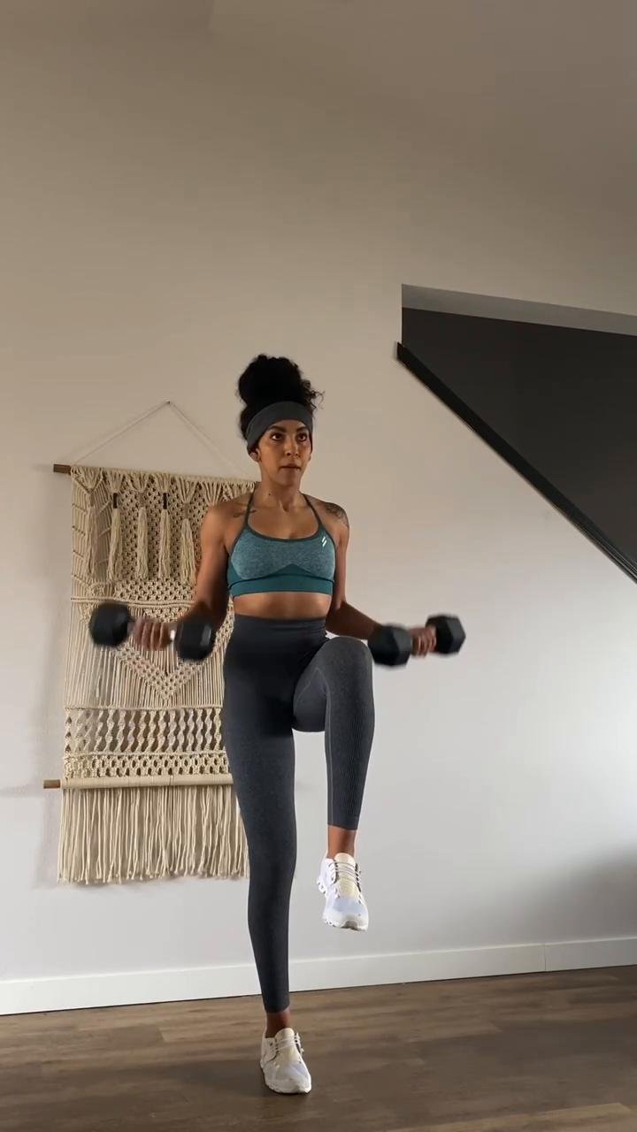 W1/D2: GYM Back, Biceps & Core