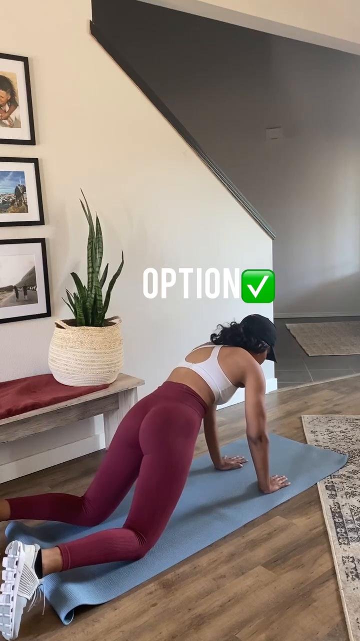 Plank Shoulder Taps Tutorial & Option