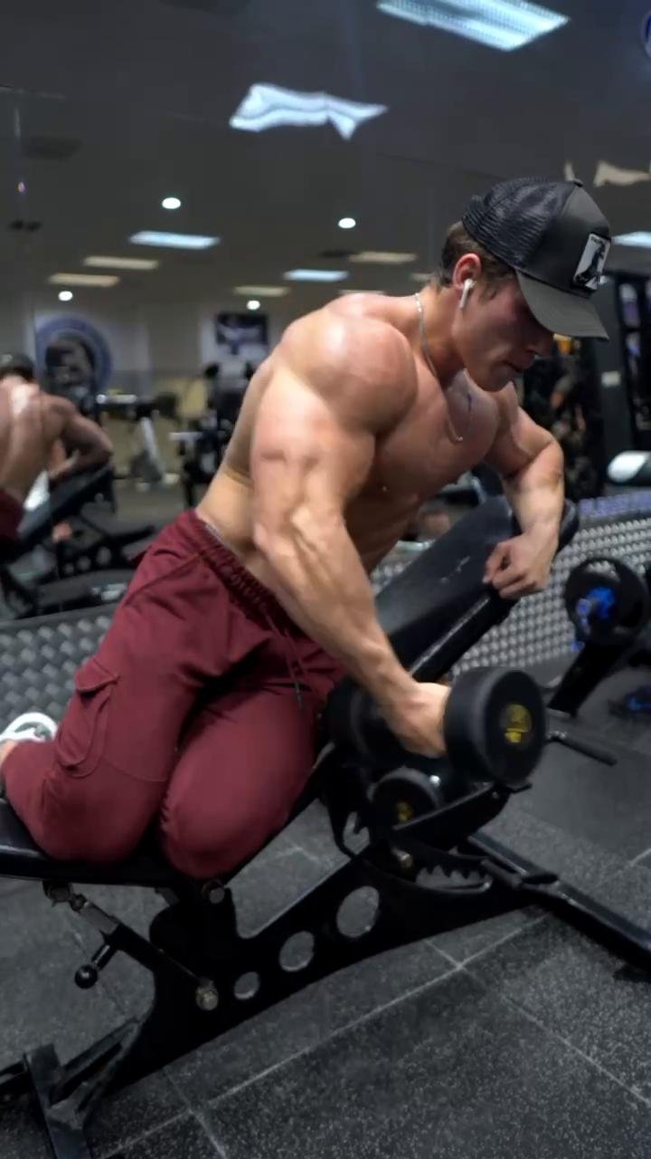 Shoulders and Traps