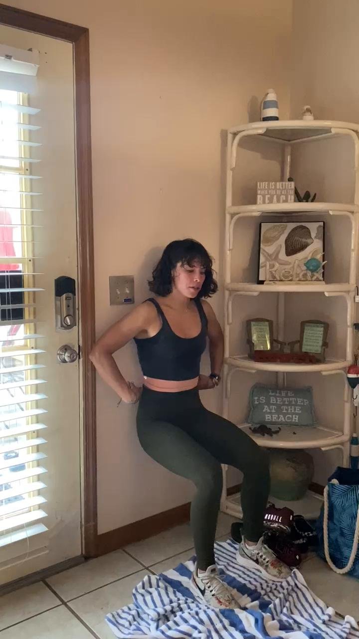⚡️Quick Sweat- Legs (bodyweight)