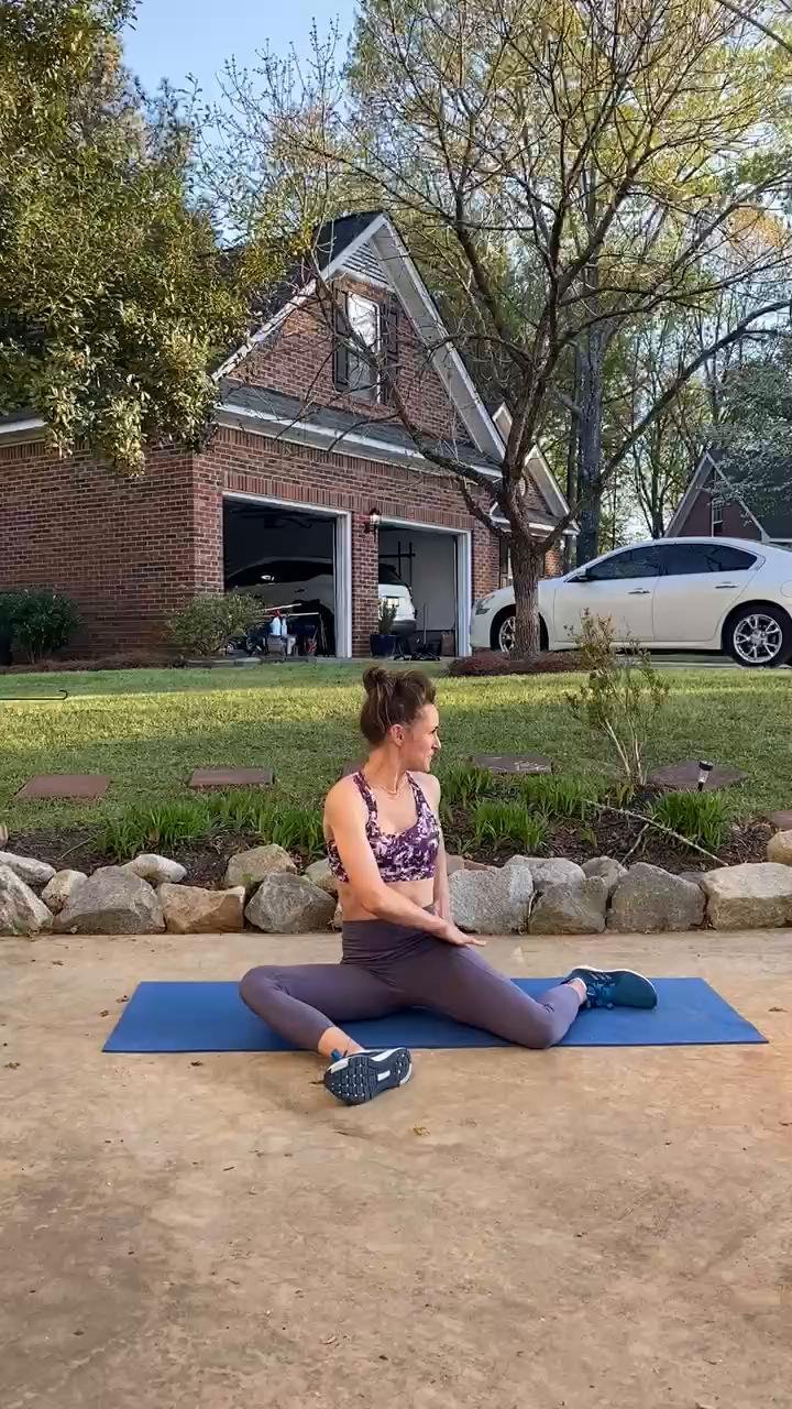 Legs+ glutes sculpt (weights+chair/bench/step)