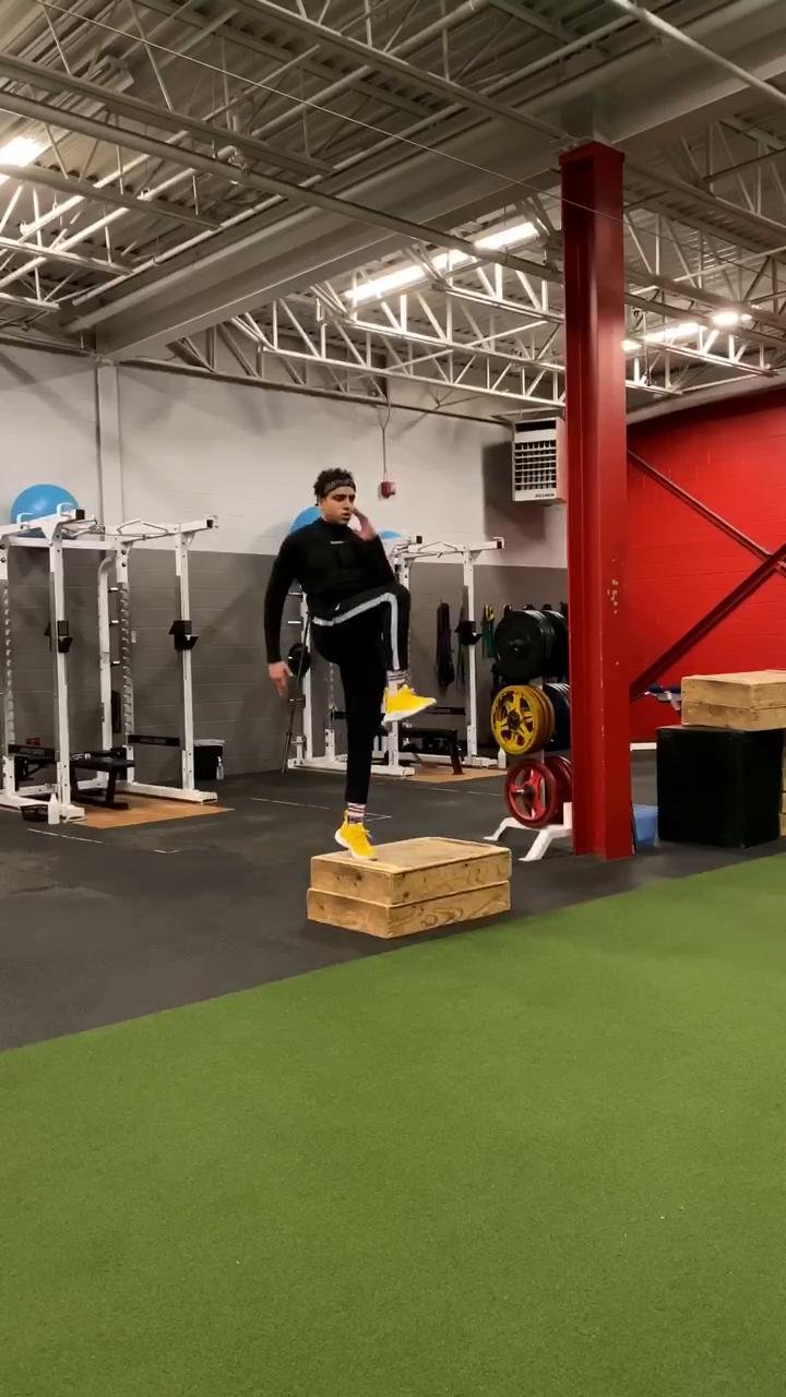 AIP Plyo Flow 1 💧