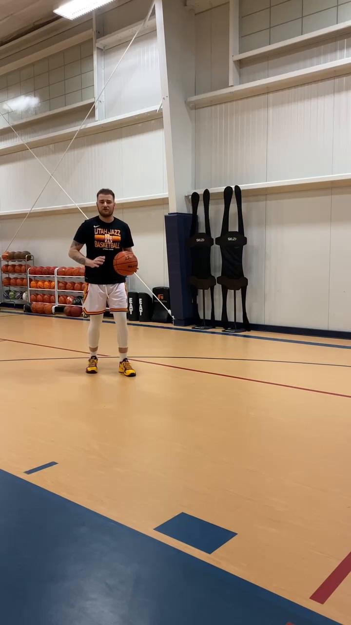 Dominate in the Mid Range with a RUNNER!