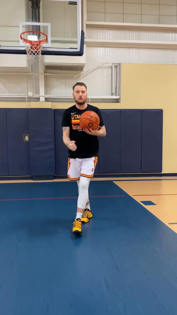 MOST UNSTOPPABLE Shot in Basketball - Hook Shot