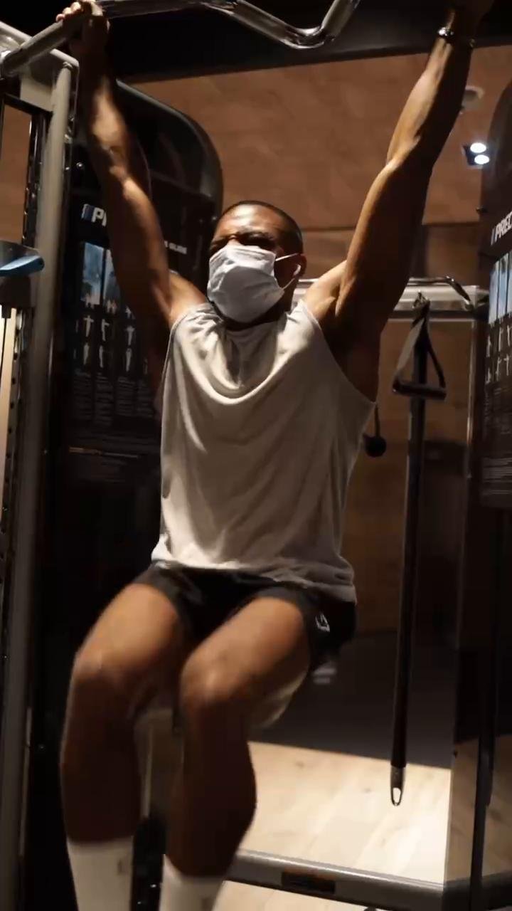 Push Variation: Shoulders + Triceps 💪🏾