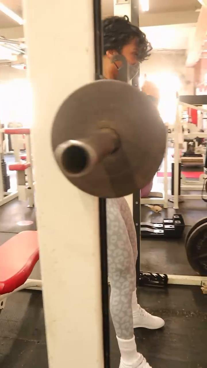 Full Body Medium
day