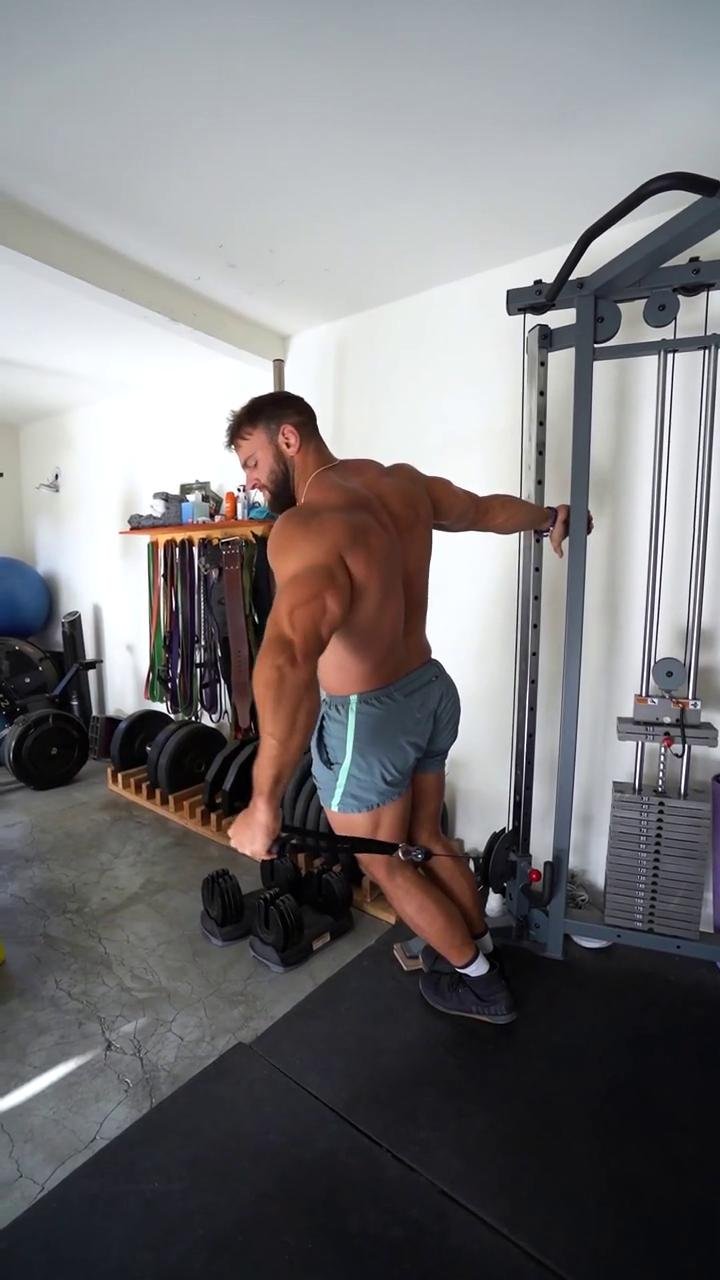 Shoulders + Core