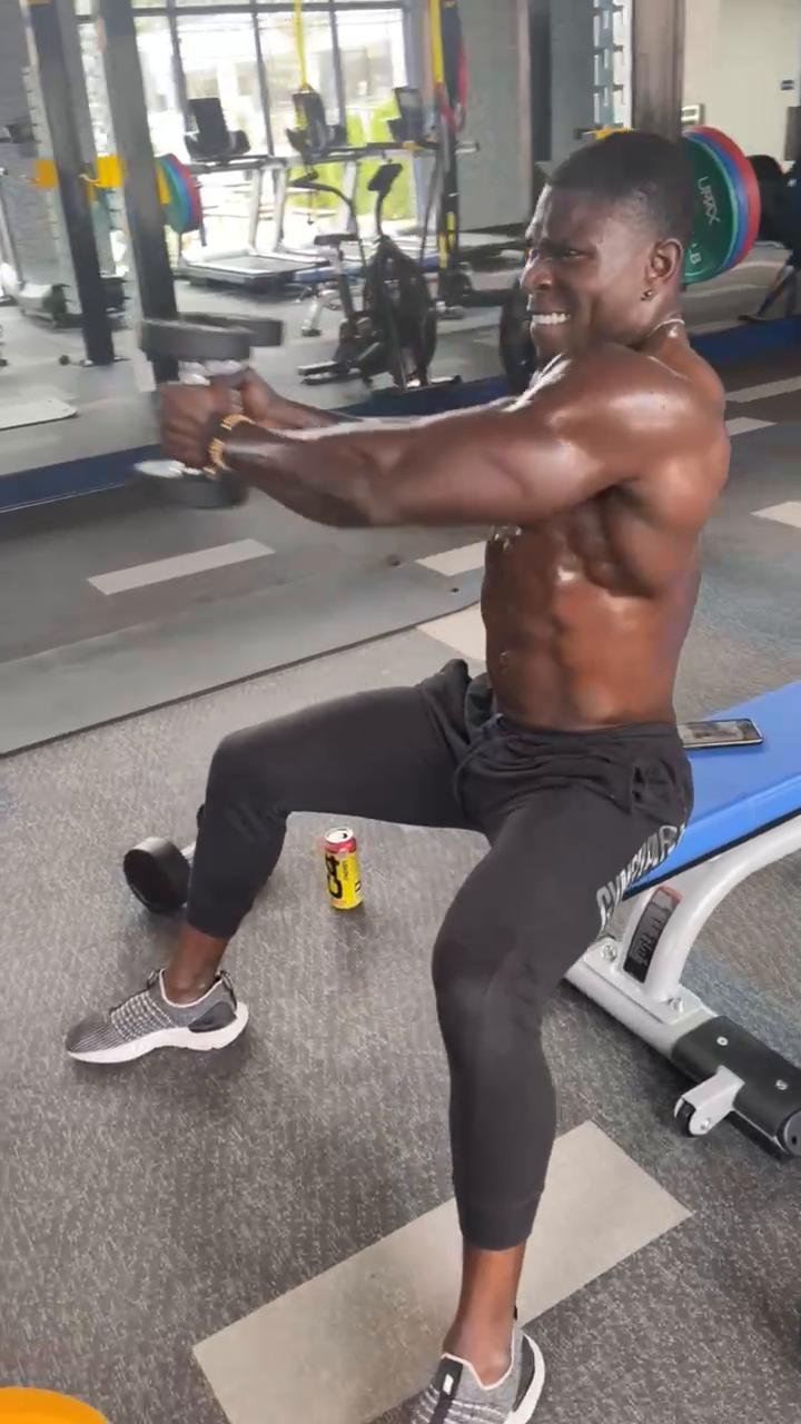 Day 3 - Shoulders
