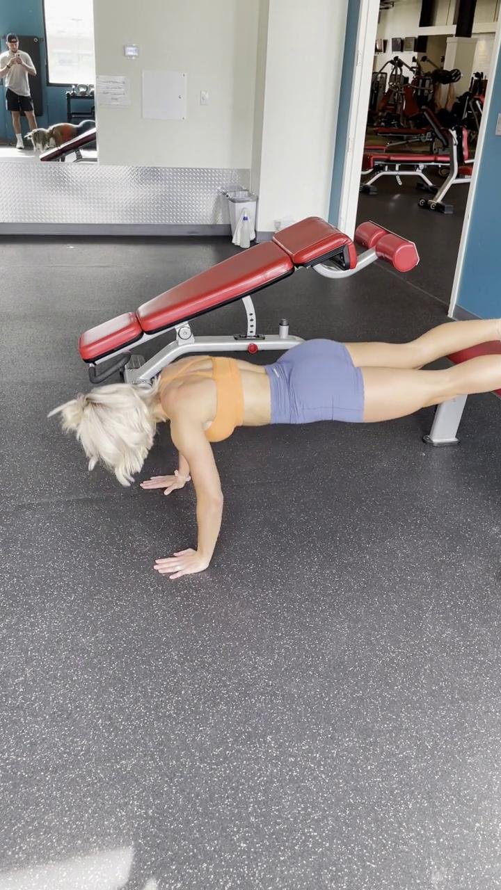 Chest, Shoulders & Tri