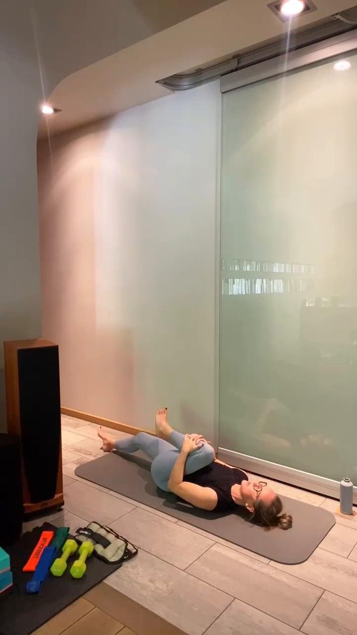 30min LEGS & CORE BARRE FUSION