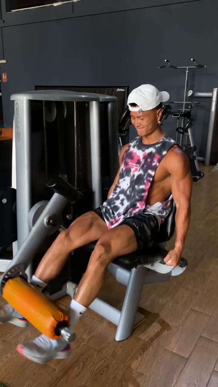 W1/3/5:D4 - VOLUME LEGS & ABS