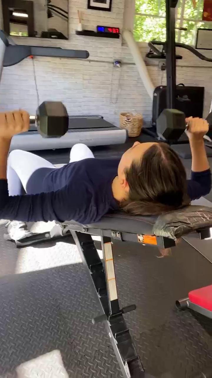 DAY 1: Upper Body (60 Min)