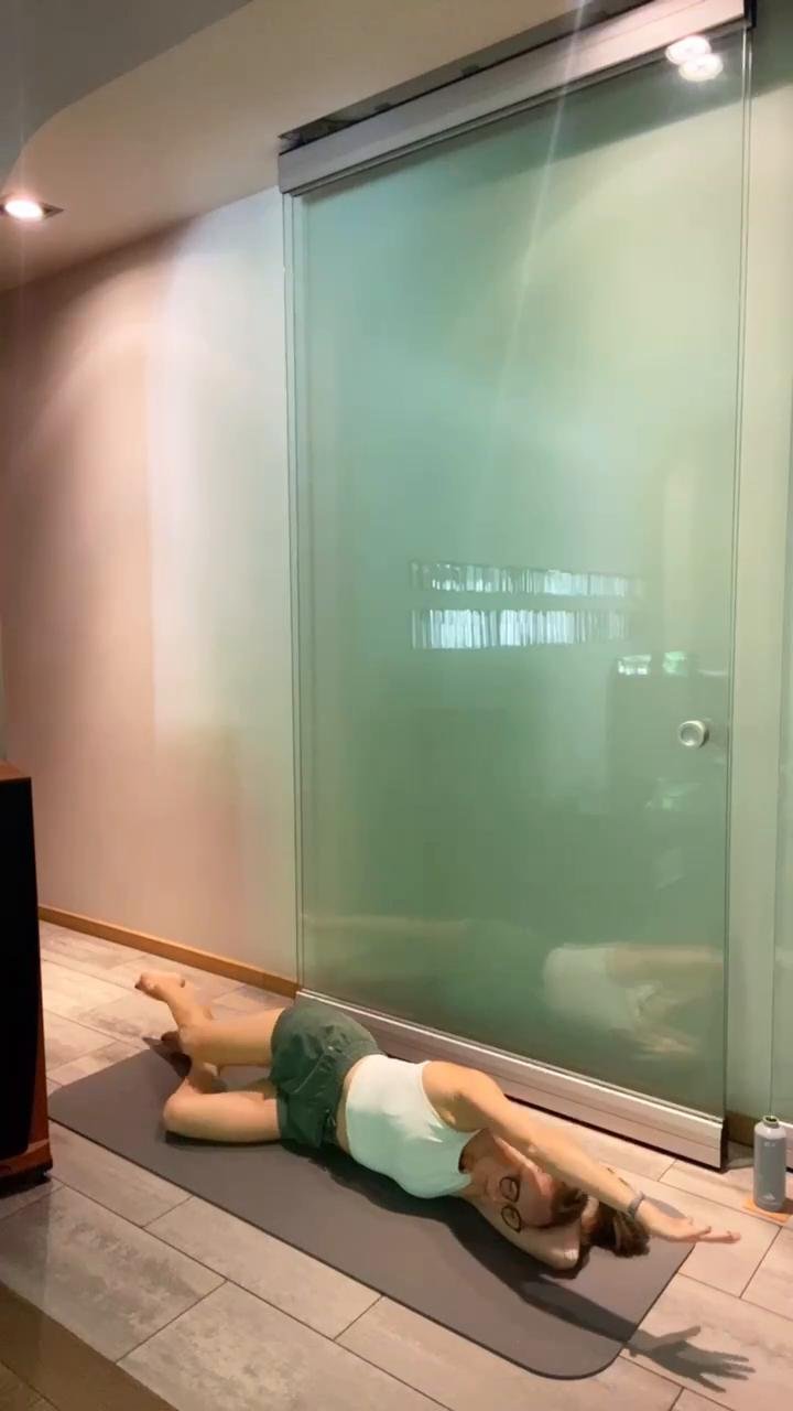 20 min Barre Fusion LEGS, BOOTY & CORE